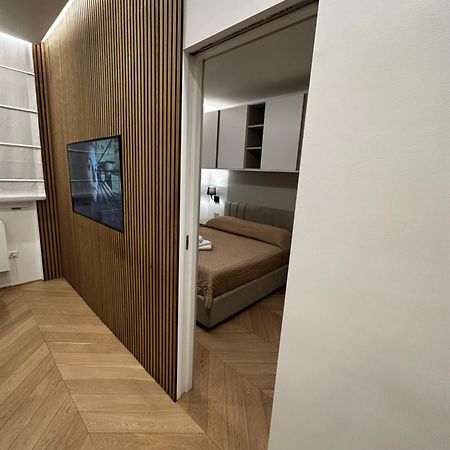 Bilocale Luxury A 50 Mt Dalla Stazione Di Milano Apartamento Exterior foto