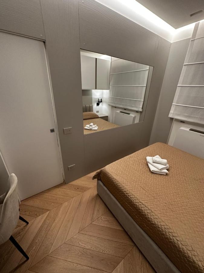 Bilocale Luxury A 50 Mt Dalla Stazione Di Milano Apartamento Exterior foto